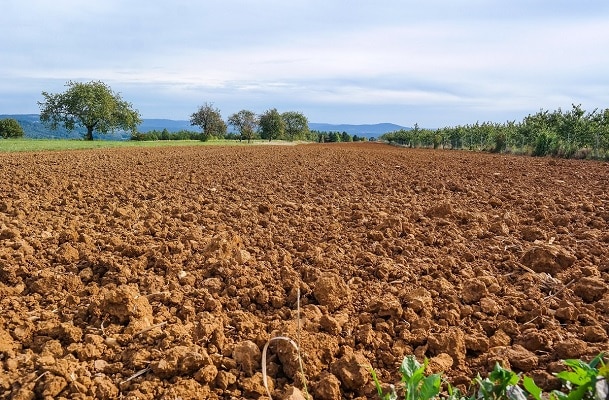 Valorisation de vos terres excavées inertes en zone agricole